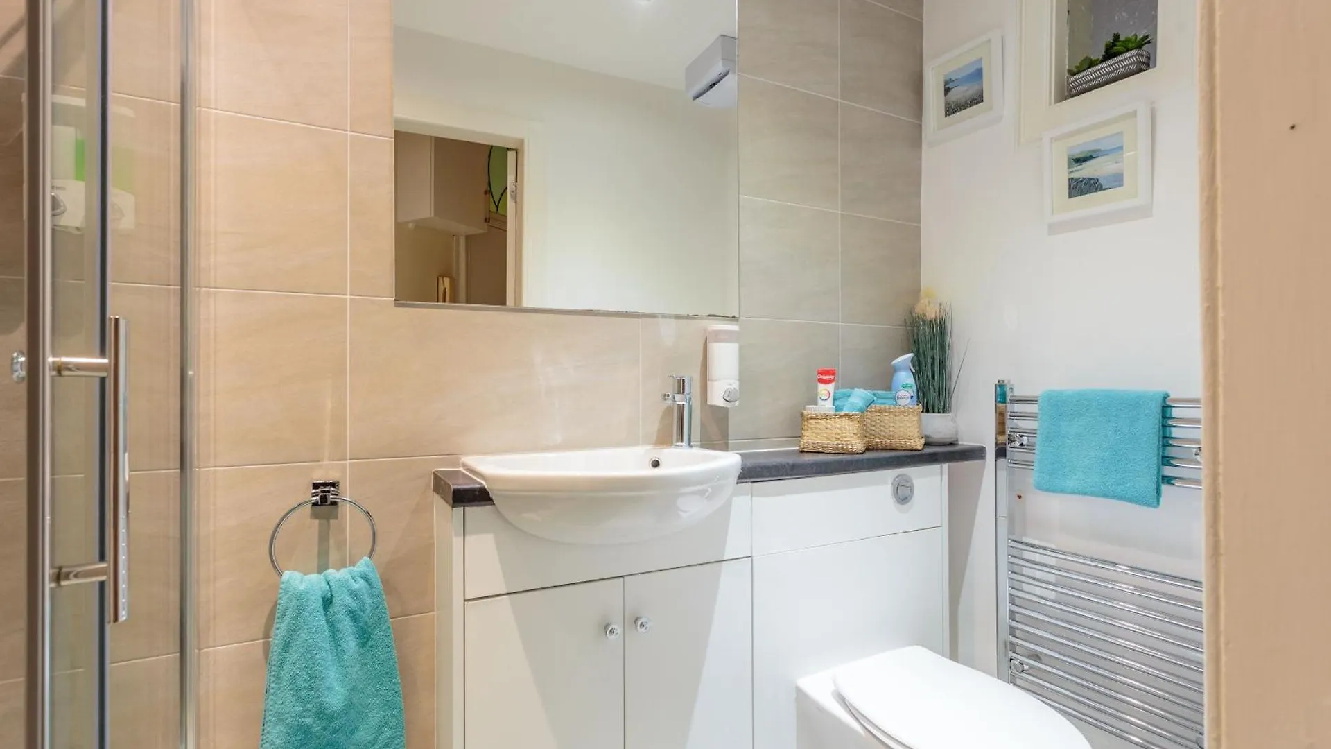 Free Parking - City Centre - The Margaret Edinburgh 0*,  Verenigd Koninkrijk